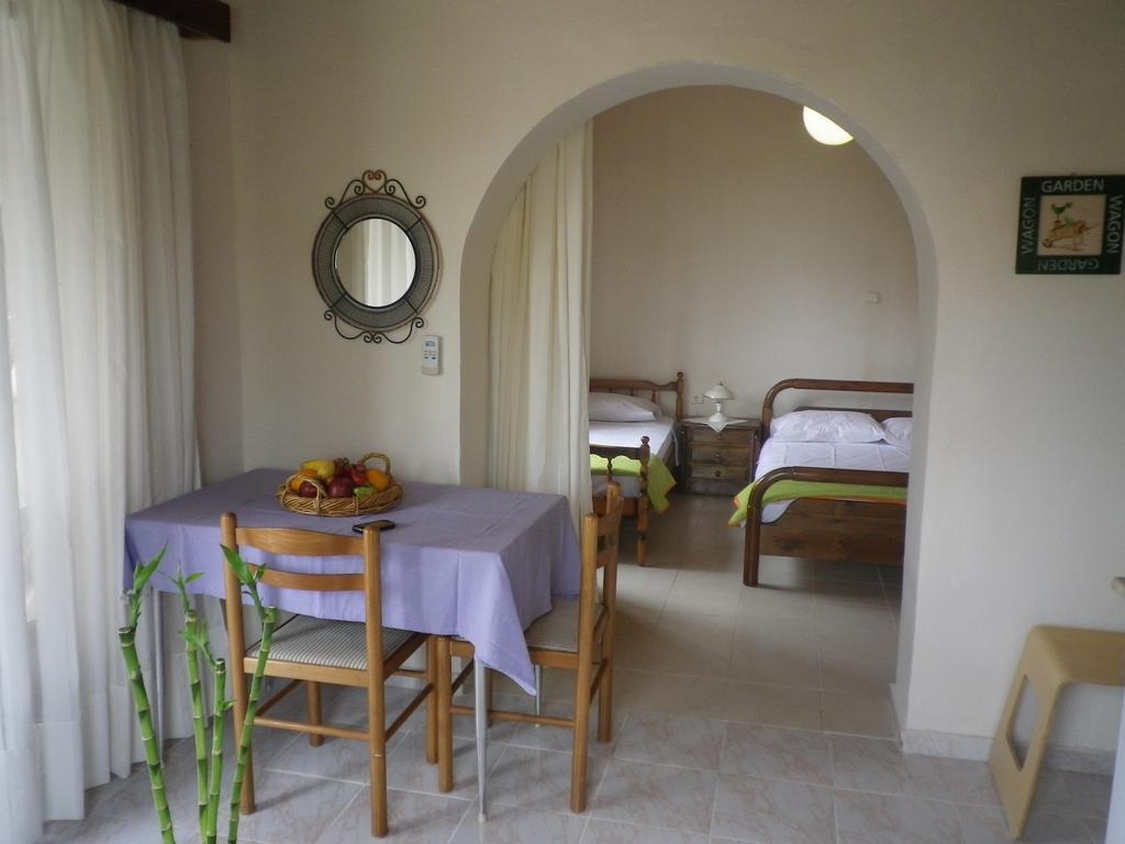 Spiridoula Apartments 에이지오스스테파노스 외부 사진